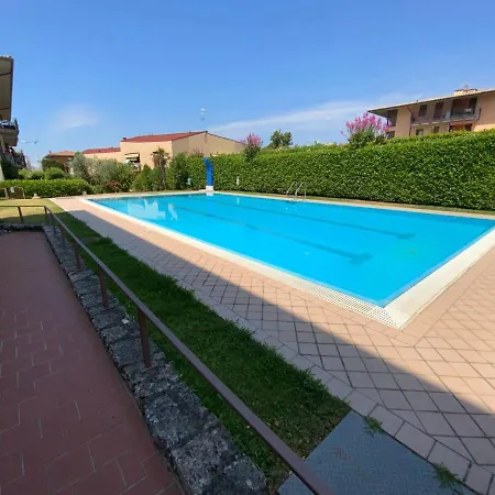 Apartment Elena - Free Secure Parking - Center - Pool - View Bardolino