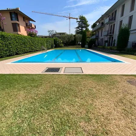 Elena - Free Secure Parking - Center - Pool - View